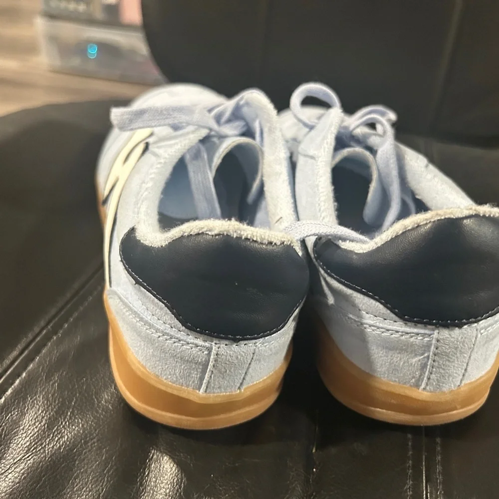 Madden Girl Light Blue Suede Sneakers with Cream Stripe and Gum Sole - Picture 5 of 12